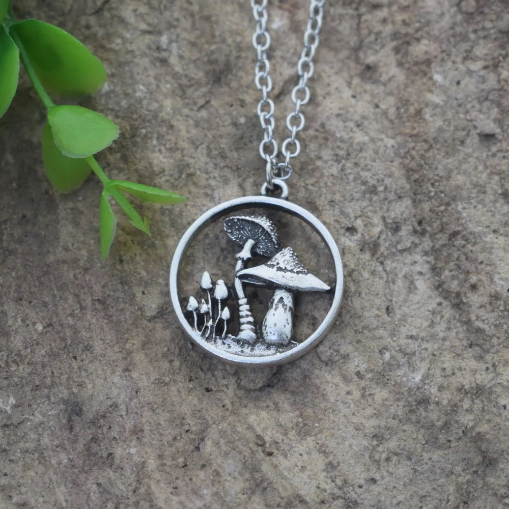 Witchy Forrest Nature Mushroom Necklace Gothic Jewellery