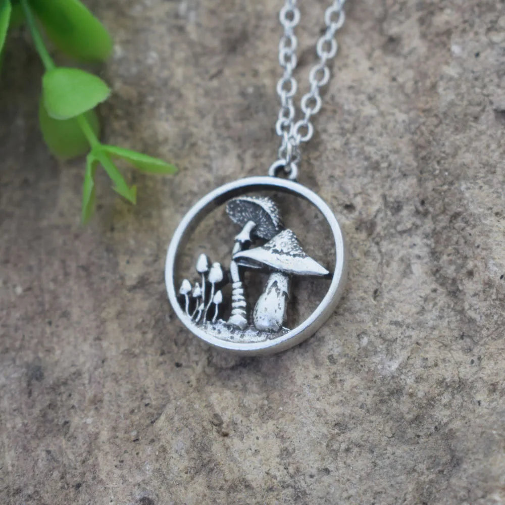 Witchy Forrest Nature Mushroom Necklace Gothic Jewellery