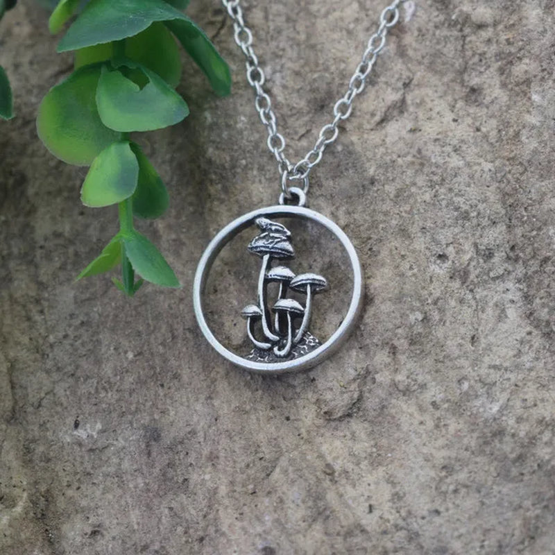Witchy Forrest Nature Mushroom Necklace Gothic Jewellery