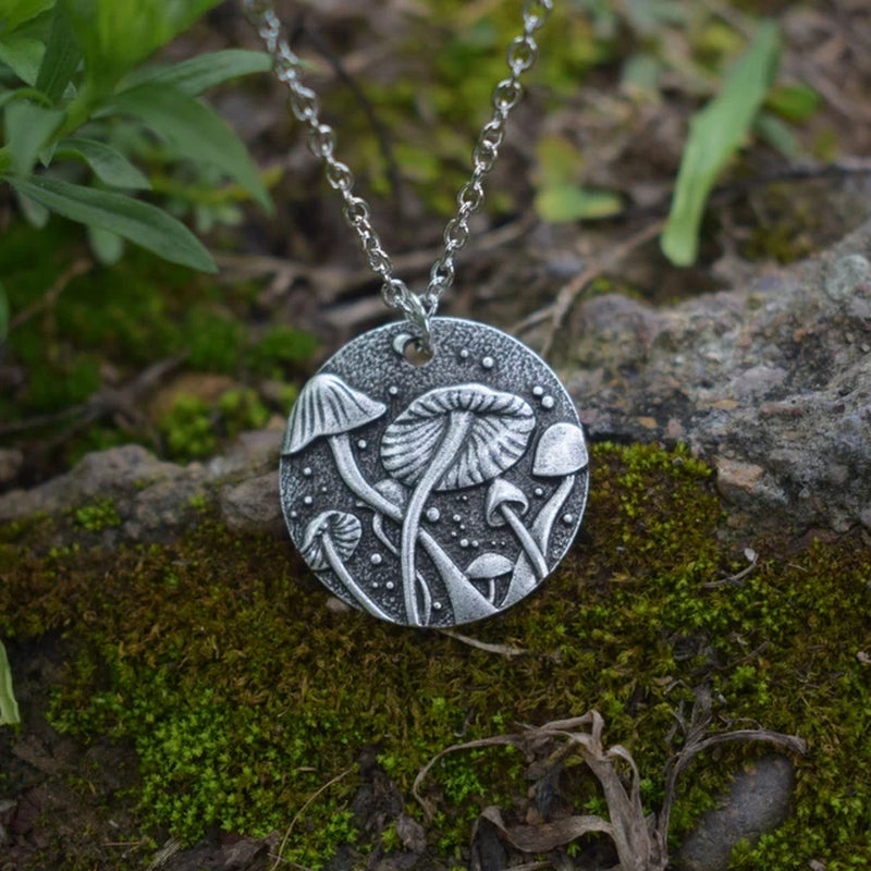Witchy Forrest Nature Mushroom Necklace Gothic Jewellery