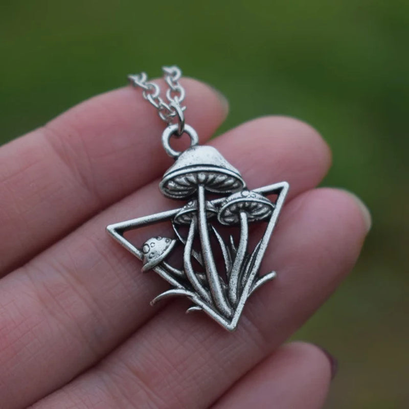 Witchy Forrest Nature Mushroom Necklace Gothic Jewellery