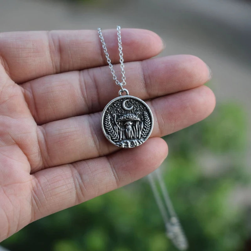 Witchy Forrest Nature Mushroom Necklace Gothic Jewellery
