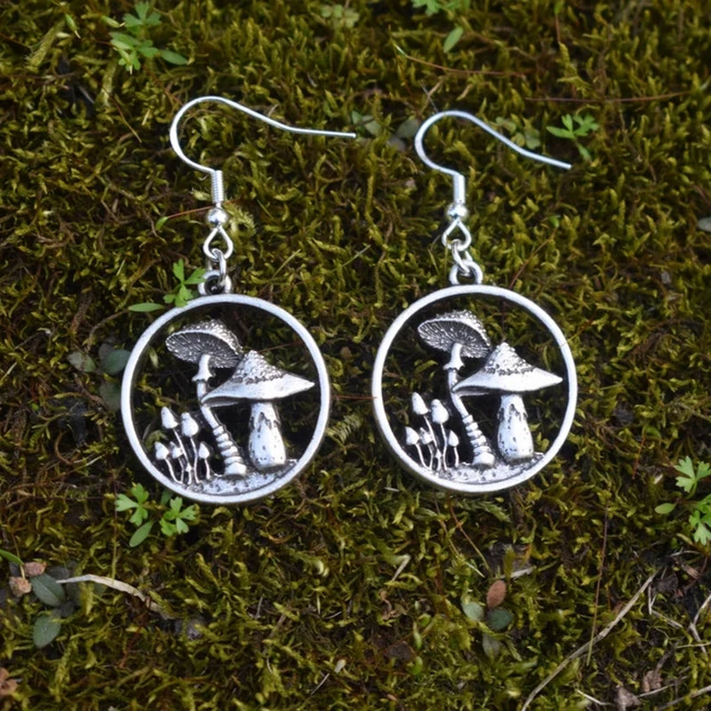 Witchy Forrest Nature Mushroom Necklace Gothic Jewellery