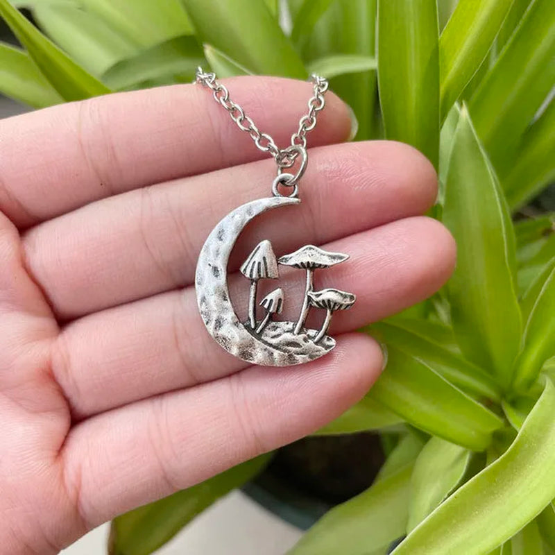 Witchy Forrest Nature Mushroom Necklace Gothic Jewellery