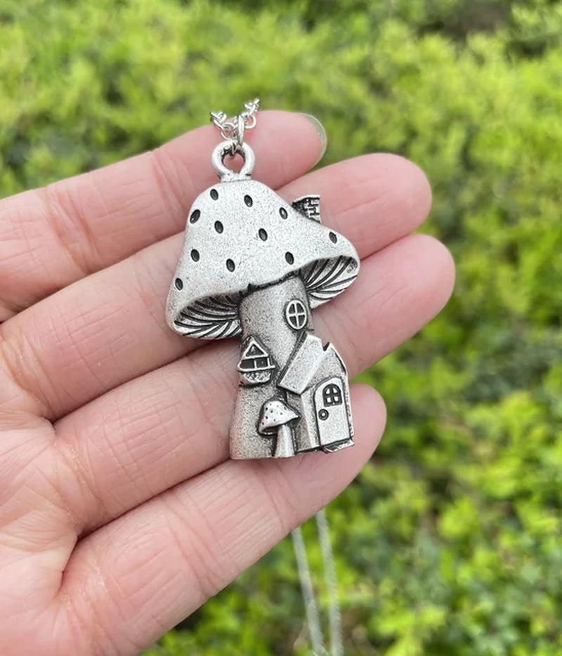Witchy Forrest Nature Mushroom Necklace Gothic Jewellery