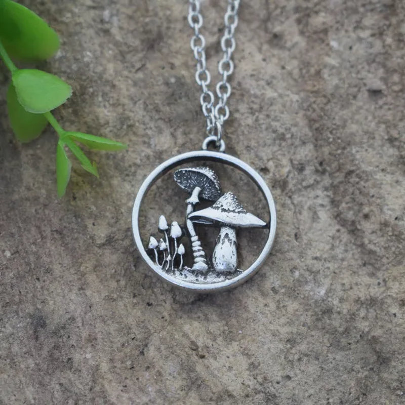 Witchy Forrest Nature Mushroom Necklace Gothic Jewellery