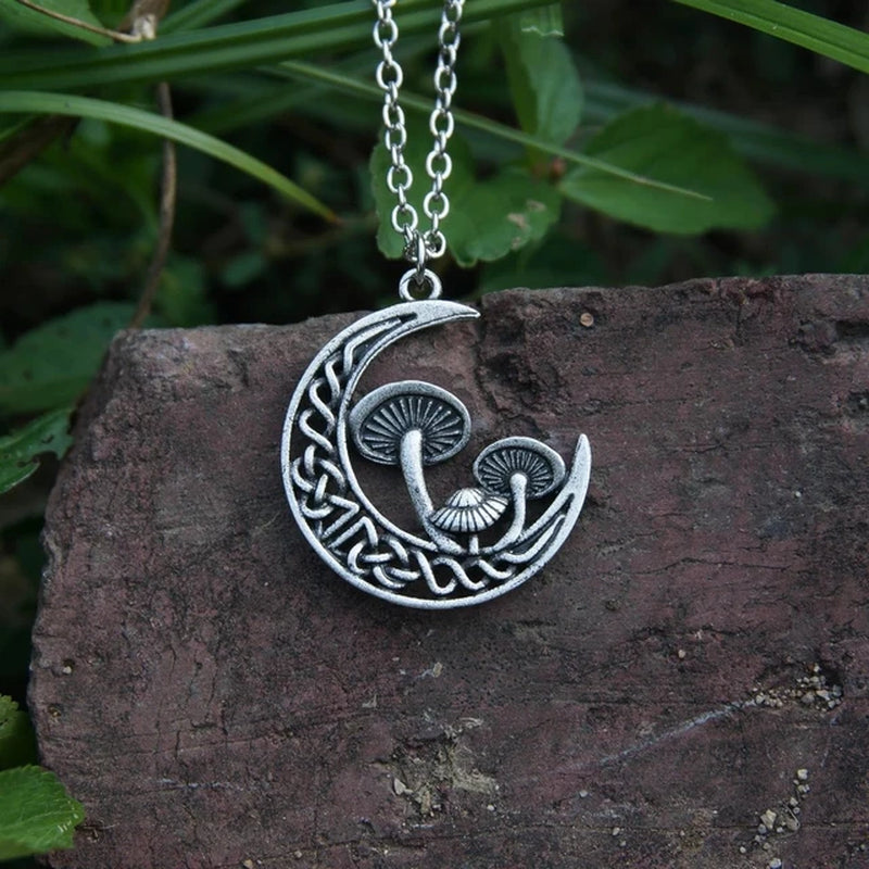 Witchy Forrest Nature Mushroom Necklace Gothic Jewellery