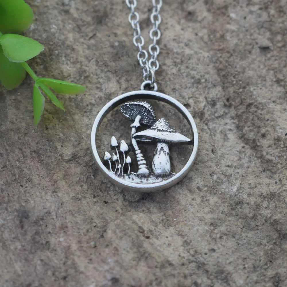 Witchy Forrest Nature Mushroom Necklace Gothic Jewellery