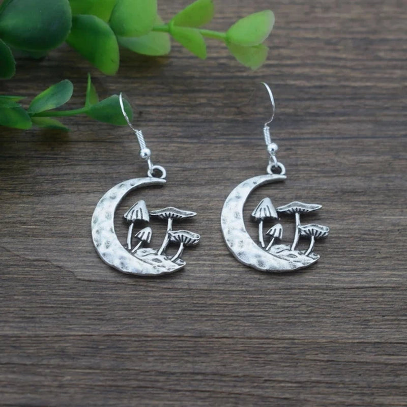 Witchy Forrest Nature Mushroom Necklace Gothic Jewellery